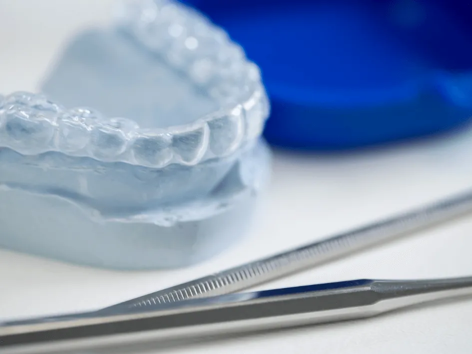 FEATURE01 他のマウスピース型矯正との違い